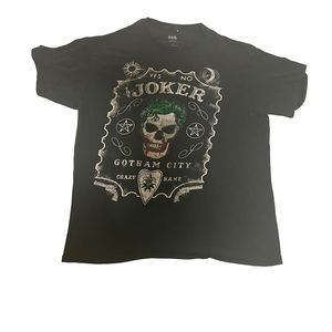 Batman Shirt Men Large Black Joker‎ Crazy Guns Graphic Lightweight Casual Tee